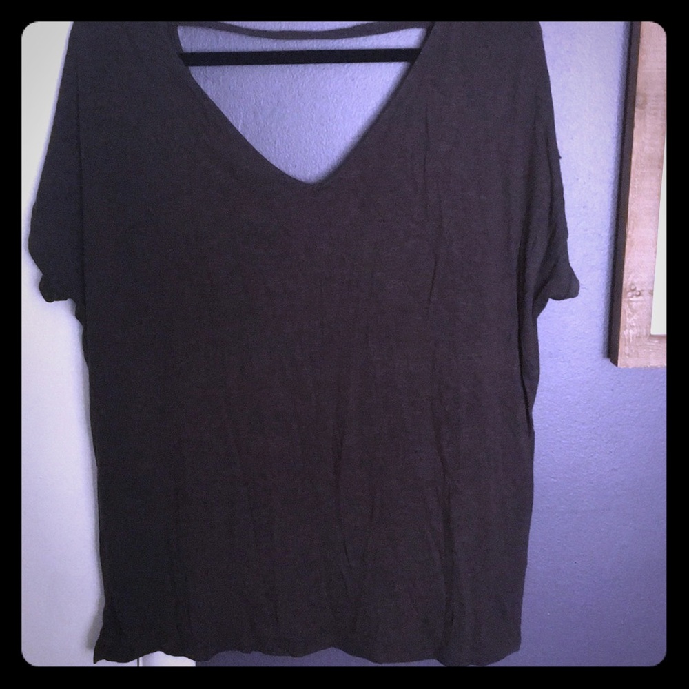 Old Navy Vneck front and back short sleeve
